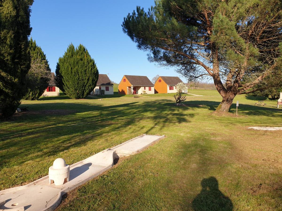 Domaine De Vaulatour. Villa Payzac  Exterior photo